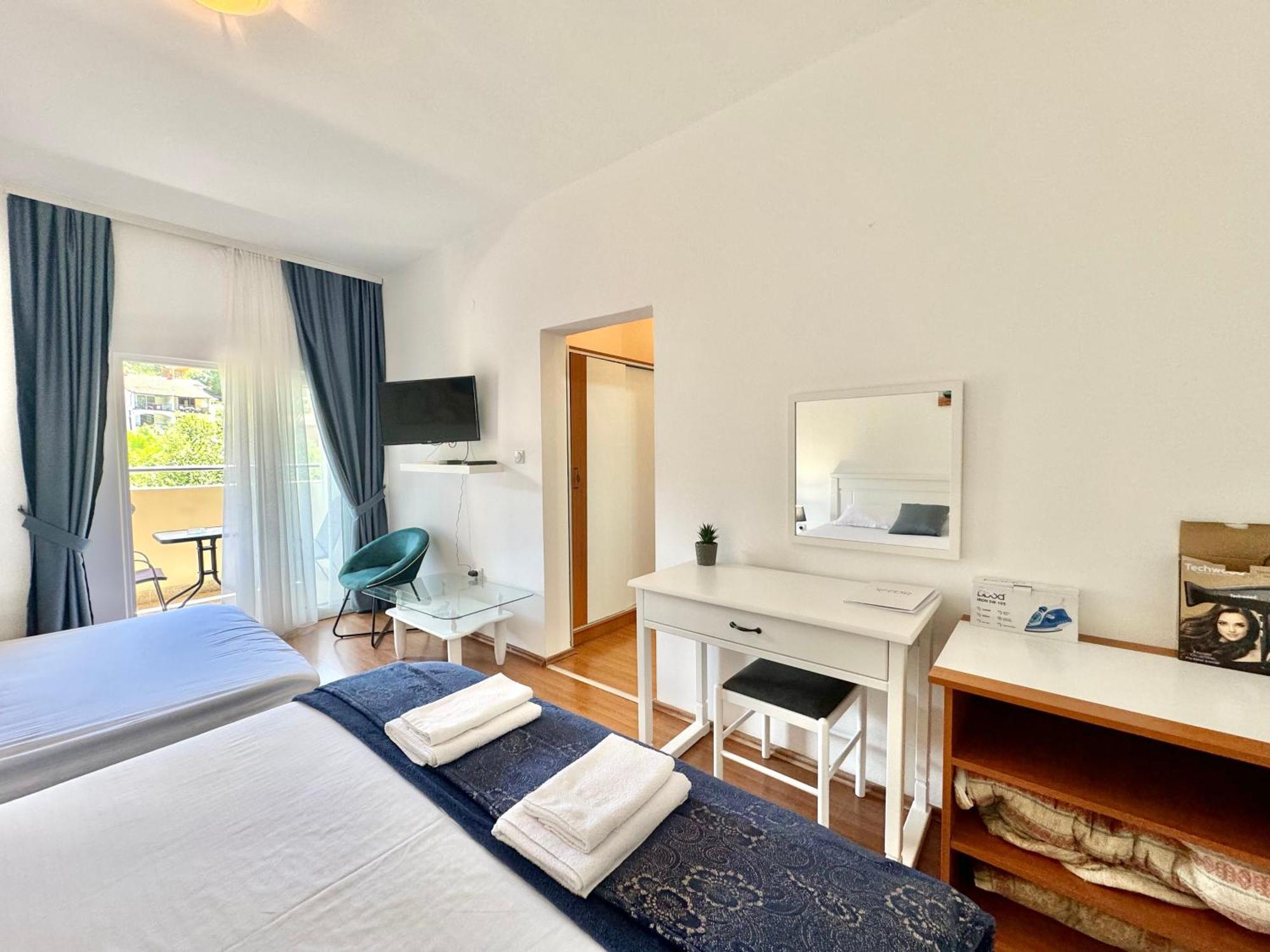 For-A Apartmani Bečići Ngoại thất bức ảnh