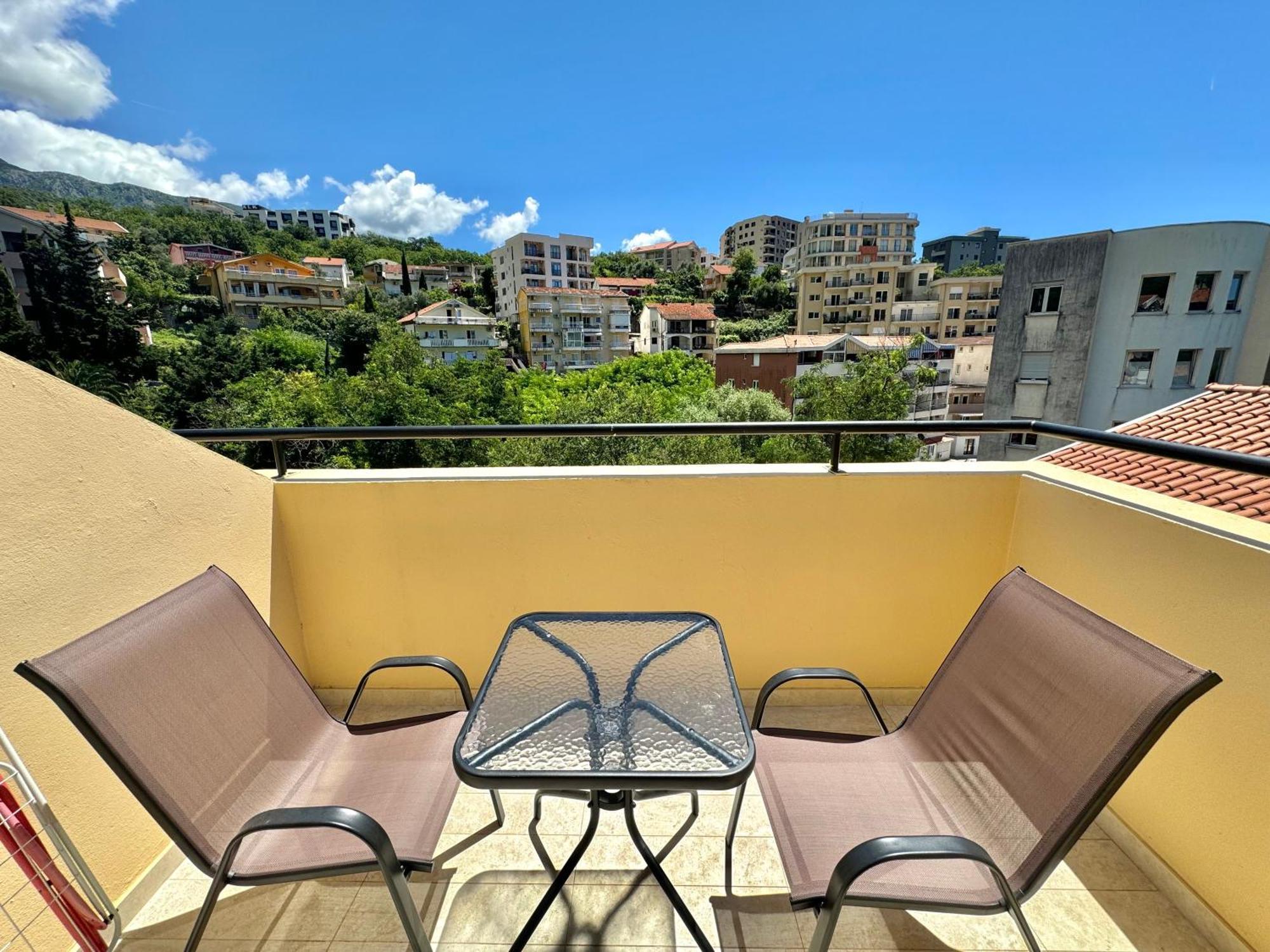 For-A Apartmani Bečići Ngoại thất bức ảnh